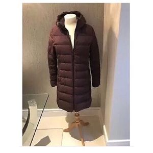 ⬇️ $99 Uniqlo Women's Ultra Light Down Puffer Coat